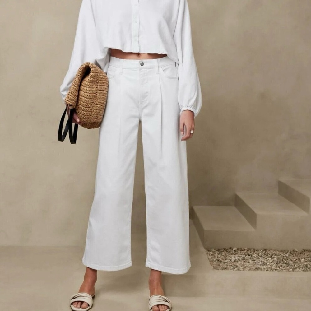 Banana Republic Wide Leg Crop Jeans